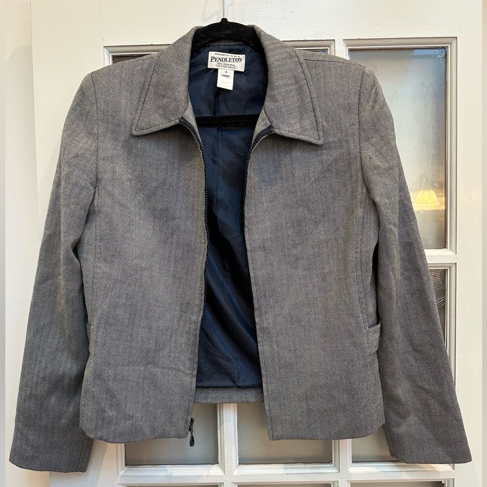 Vintage Pendleton 100% Wool Zip Up Charcoal Gray Tweed Herringbone Jacket Size 6 - Picture 1 of 11